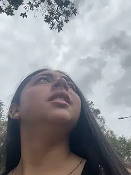 Snapshot of Dulce_1408 chatting on October 3, 2025, 3:53 pm Dulce 1408 online show from October 3, 2025, 3:53 pm