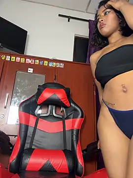 Snapshot of yumi_hanna chatting on July 5, 2026, 5:47 am yumi hanna online show from July 5, 2026, 5:47 am
