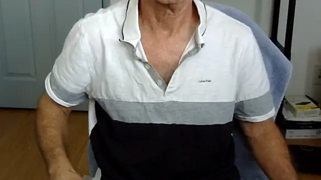 funone1999 online show from November 3, 2025, 8:32 pm