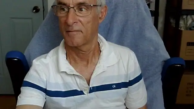 funone1999 online show from April 9, 2026, 8:25 pm