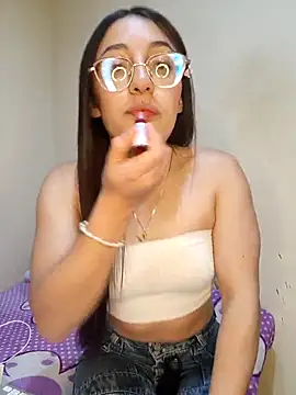 Snapshot of StefaniaFoxx_ chatting on March 19, 2026, 6:06 am StefaniaFoxx online show from March 19, 2026, 6:06 am