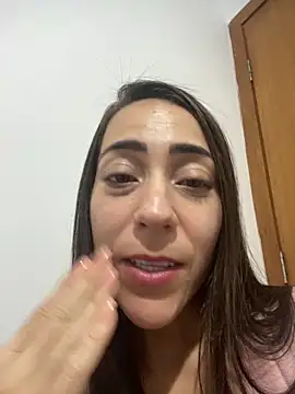 lucioliveira online show from November 14, 2025, 2:49 pm