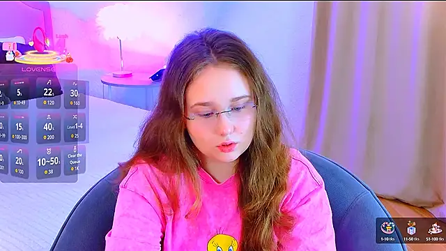 VelvetVixenCute online show from October 14, 2025, 5:19 am