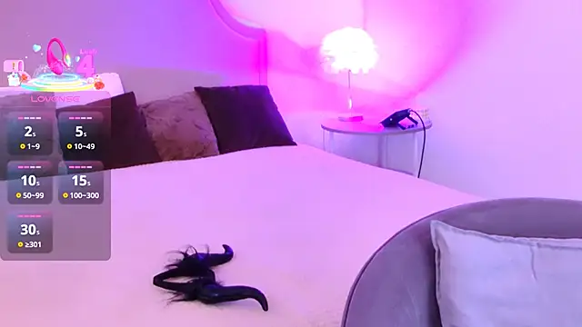 VelvetVixenCute online show from October 25, 2025, 5:26 am