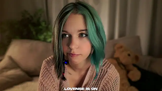 JodyBruster online show from September 16, 2025, 1:12 pm