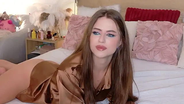 Sienna Voss online show from February 7, 2026, 9:51 pm