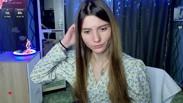 Snapshot of Vetta11 chatting on October 25, 2025, 8:14 pm Vetta11 online show from October 25, 2025, 8:14 pm