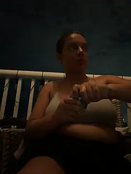 Snapshot of allybluee777 chatting on May 31, 2026, 1:58 am allybluee777 online show from May 31, 2026, 1:58 am