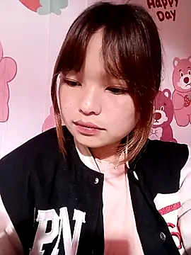 XoiXoi232 online show from November 19, 2025, 12:54 am