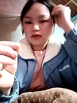 XoiXoi232 online show from January 15, 2026, 9:36 am