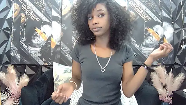 Snapshot of Lilmisbaddyxxx chatting on September 10, 2025, 6:52 pm Lilmisbaddyxxx online show from September 10, 2025, 6:52 pm