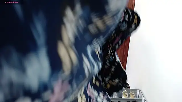 yury m2  online show from March 3, 2026, 3:01 am