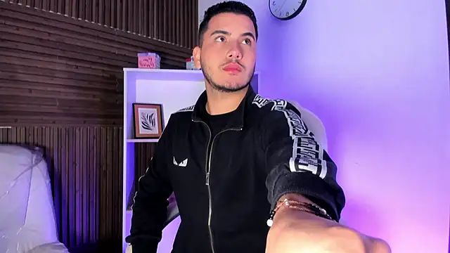 Axel grey  online show from December 5, 2025, 12:25 pm