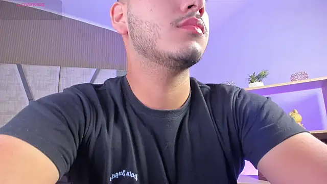 Axel grey  online show from April 2, 2026, 12:47 pm