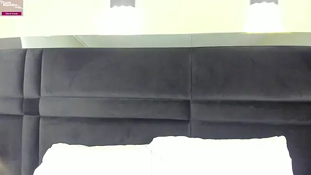 Snapshot of CarolineLee_ chatting on June 26, 2026, 10:36 pm CarolineLee online show from June 26, 2026, 10:36 pm