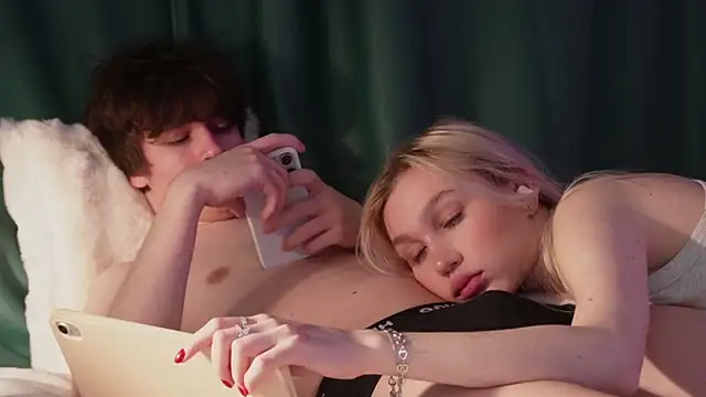 cuteleraay online show from April 13, 2026, 6:57 pm