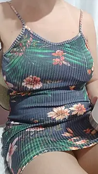  SexyPetite  online show from April 7, 2026, 1:17 am