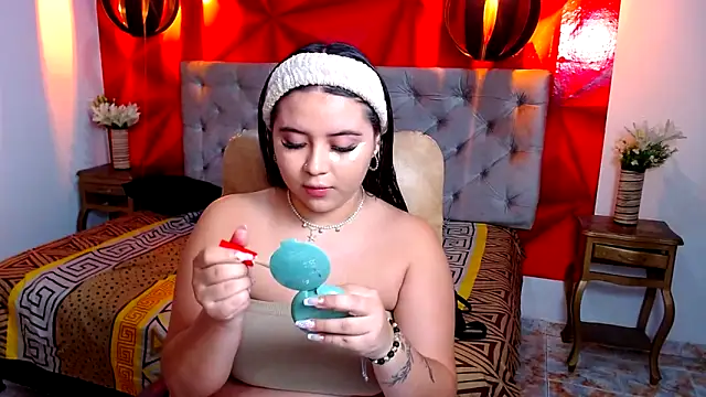 IsabellaaSweet online show from October 1, 2025, 2:01 pm