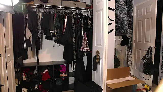 Paige Turner online show from April 26, 2026, 2:26 pm