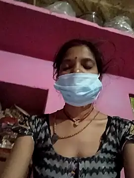 Snapshot of Shakshi_ji chatting on October 14, 2025, 7:14 pm Shakshi ji online show from October 14, 2025, 7:14 pm