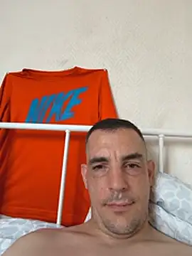 jhbi7594 online show from August 8, 2026, 1:57 pm