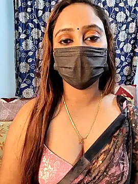 Cute-lusi online show from October 9, 2025, 4:16 pm