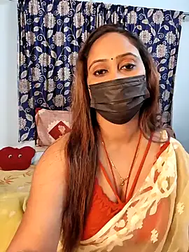 Cute-lusi online show from November 5, 2025, 7:47 pm