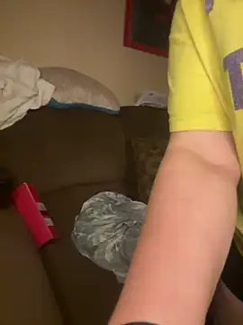 JuicyExxxperience online show from March 27, 2026, 10:37 am