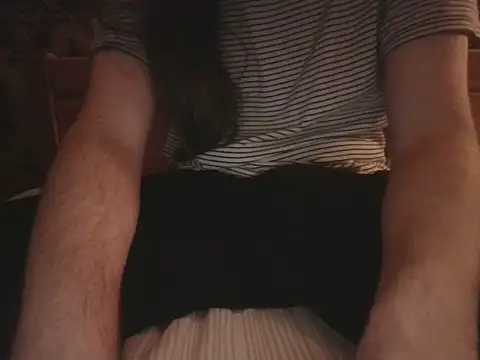 Snapshot of LunarKya chatting on February 25, 2026, 8:40 pm LunarKya online show from February 25, 2026, 8:40 pm