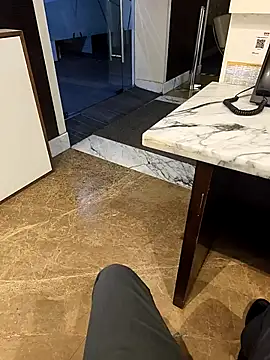 hotboy43339 online show from September 14, 2025, 4:11 am