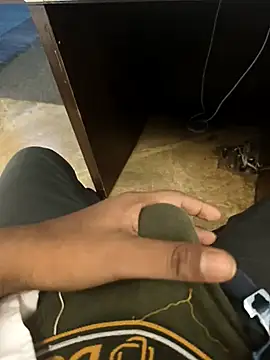 hotboy43339 online show from October 20, 2025, 2:45 am