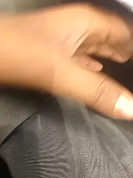 hotboy43339 online show from October 28, 2025, 9:35 am