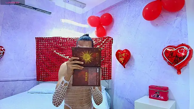 Snapshot of shantala_nastasiia chatting on September 19, 2025, 12:28 pm shantala nastasiia online show from September 19, 2025, 12:28 pm