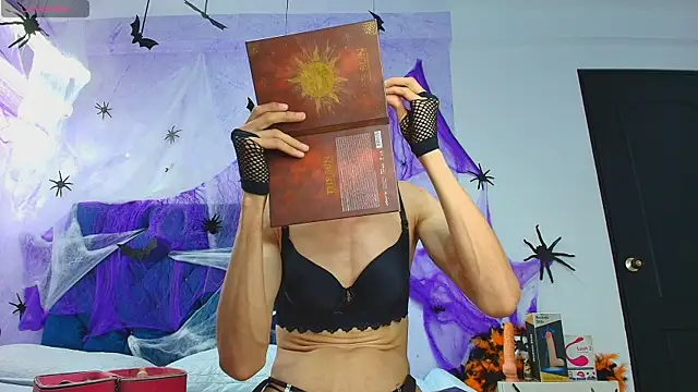 Snapshot of shantala_nastasiia chatting on October 10, 2025, 12:37 pm shantala nastasiia online show from October 10, 2025, 12:37 pm