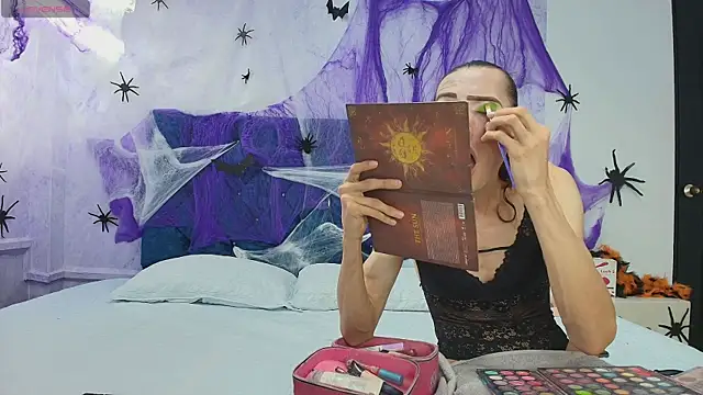 Snapshot of shantala_nastasiia chatting on October 24, 2025, 12:34 pm shantala nastasiia online show from October 24, 2025, 12:34 pm