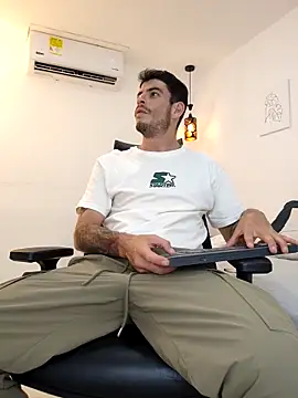 damian bull online show from October 17, 2025, 7:16 pm