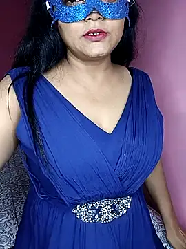 Snapshot of MEERAcle chatting on October 6, 2025, 11:29 am MEERAcle online show from October 6, 2025, 11:29 am