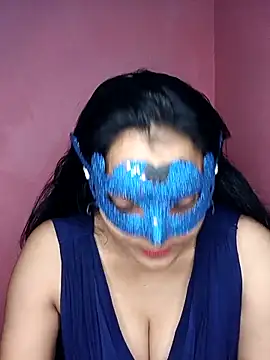 Snapshot of MEERAcle chatting on October 20, 2025, 11:38 pm MEERAcle online show from October 20, 2025, 11:38 pm