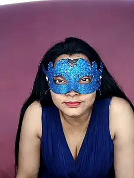 Snapshot of MEERAcle chatting on October 26, 2025, 4:07 am MEERAcle online show from October 26, 2025, 4:07 am