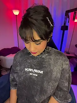 ZahaRose online show from January 11, 2026, 1:10 am