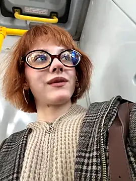 Only April online show from October 1, 2025, 9:48 am