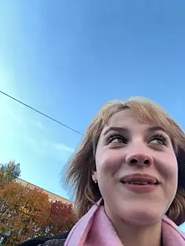 Only April online show from October 8, 2025, 1:42 pm