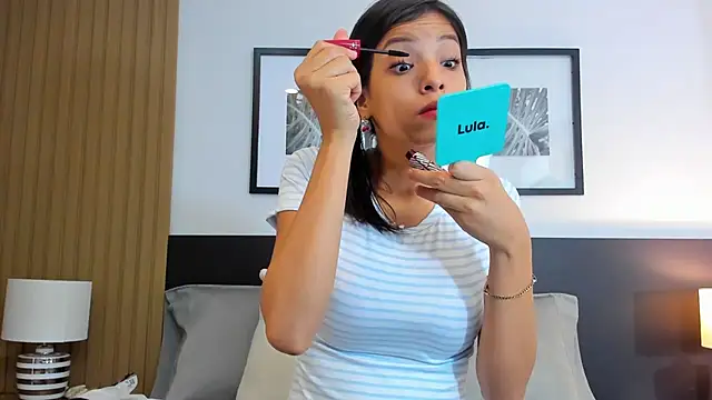 catalina jolie online show from February 13, 2026, 3:57 am