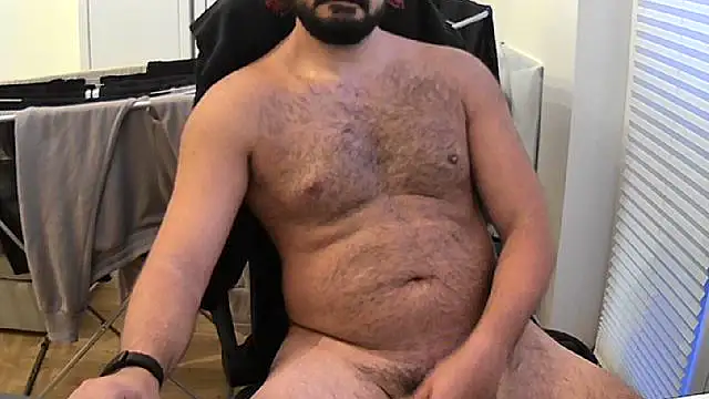 Velvetvoyager69 online show from October 8, 2025, 4:04 pm