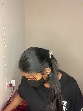 Priya baby0 online show from January 12, 2026, 8:03 pm