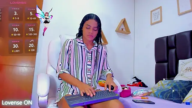 miiarod online show from November 3, 2025, 5:58 pm