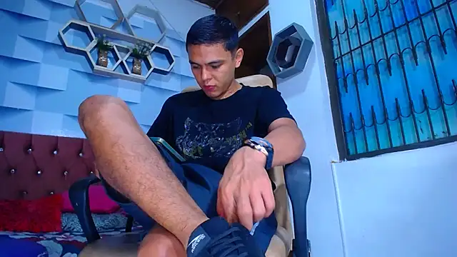 Snapshot of angelss_666 chatting on February 7, 2026, 3:10 am angelss 666 online show from February 7, 2026, 3:10 am