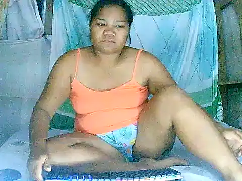 Snapshot of hotmom_carcar chatting on April 17, 2026, 1:14 pm hotmom carcar online show from April 17, 2026, 1:14 pm