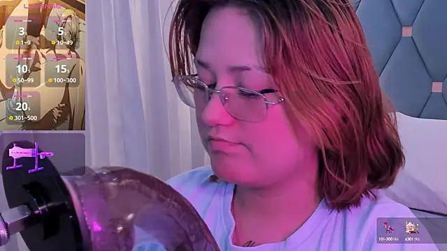 isa grey  online show from September 24, 2025, 8:23 pm