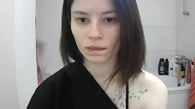 EdlinEngelby online show from September 30, 2025, 4:34 pm